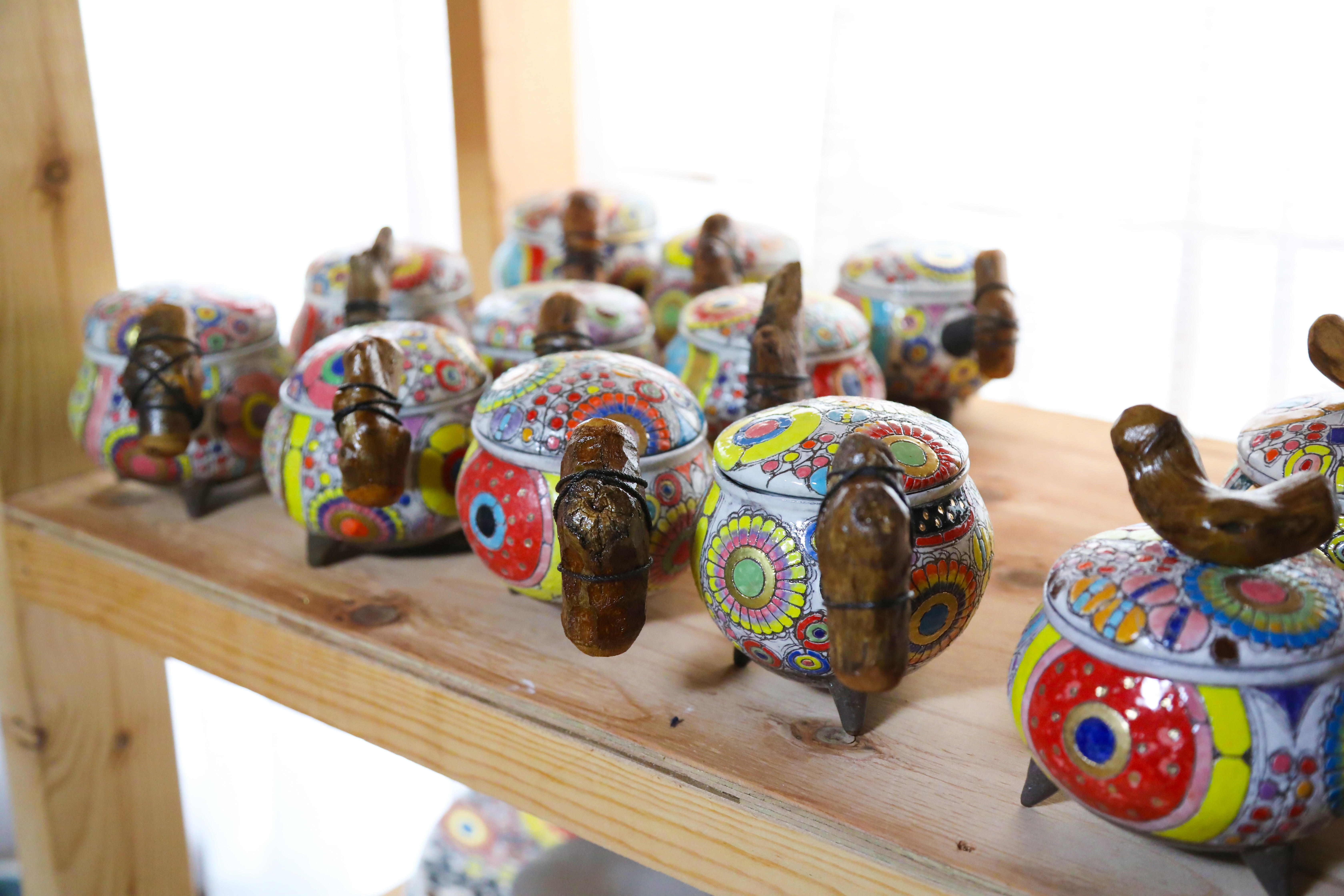 新天地で挑む「地産外商型」陶芸